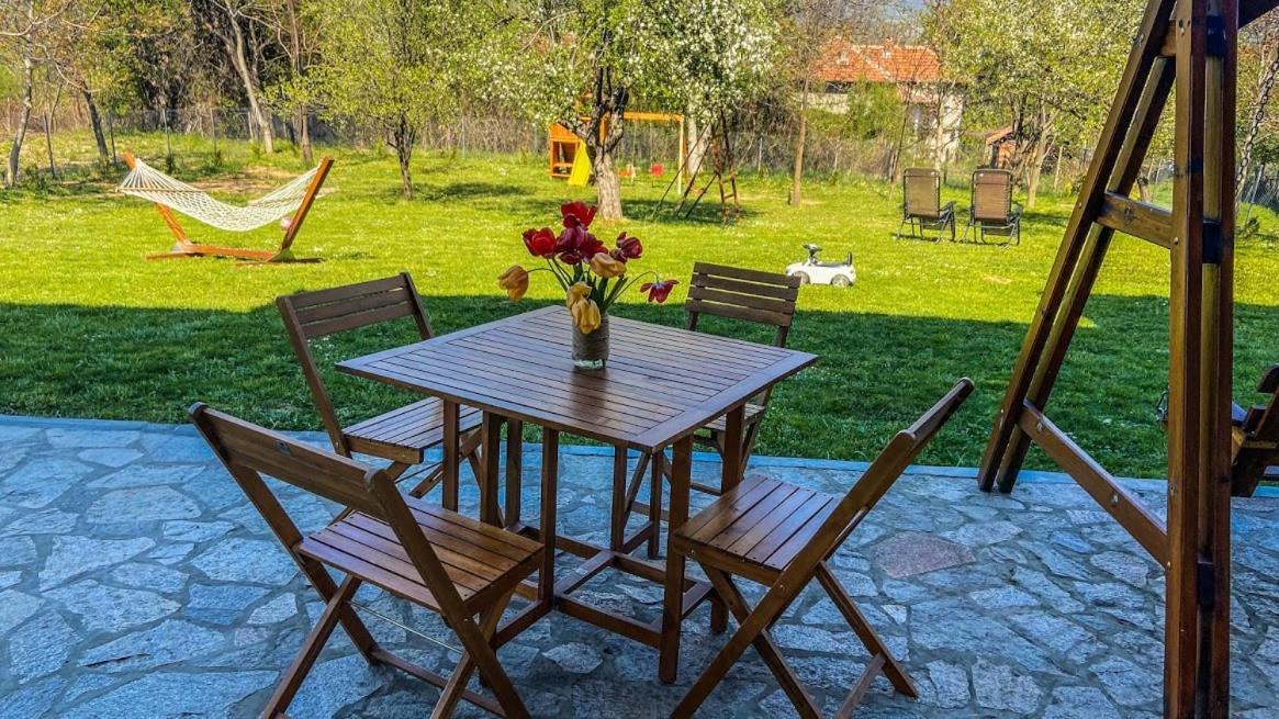 Guest House Au Nature Golyama Zhelyazna Eksteriør bilde